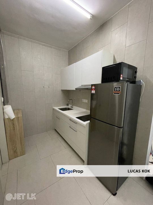 Almost Fully Furnished Unit Geo Bukit Rimau Kota Kemuning Shah Alam For Renr Condominium, Selangor, Shah Alam