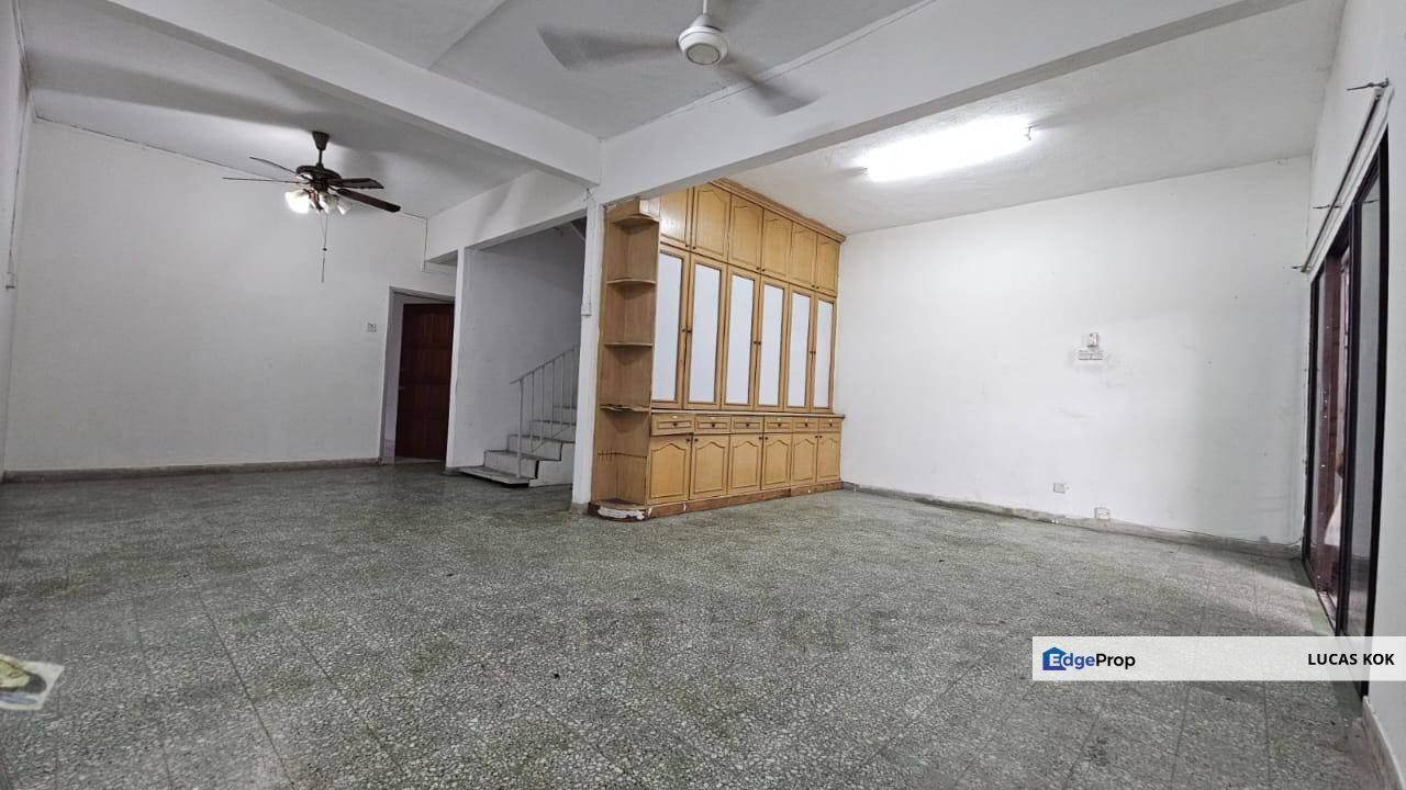 22x70 Jalan Meru Klang Pulau Pinang Nearby Klang Parade 2 Double Storey House For Sell, Selangor, Klang