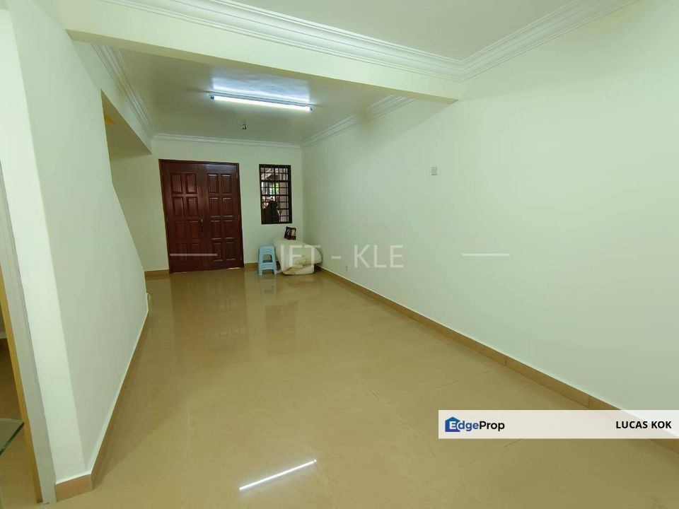 Seksyen 25 Taman Sri Muda 2.5 Storey House For Rent Shah Alam, Selangor, Shah Alam