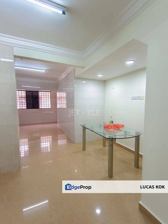 Seksyen 25 Taman Sri Muda 2.5 Storey House For Rent Shah Alam, Selangor, Shah Alam