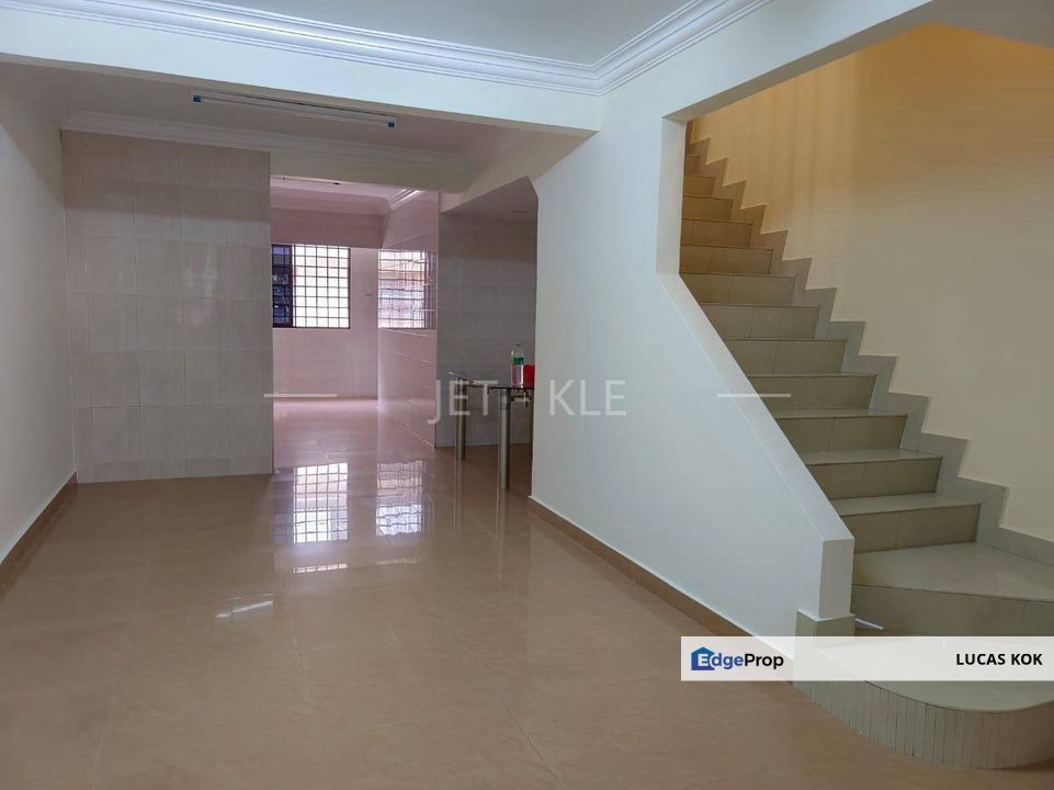 Seksyen 25 Taman Sri Muda 2.5 Storey House For Rent Shah Alam, Selangor, Shah Alam