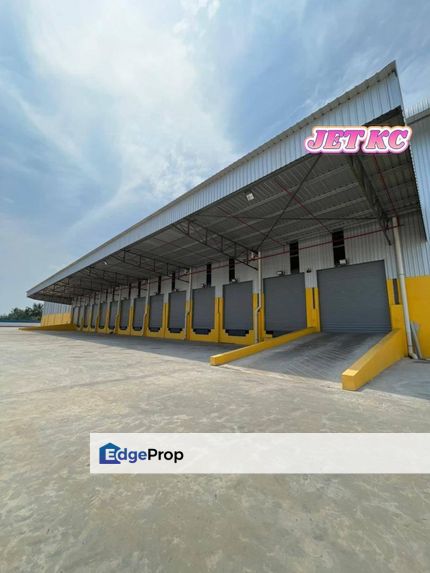 Warehouse Factory Pkfz Port Klang Free Zone With Loading Bays & Dock L, Selangor, Klang