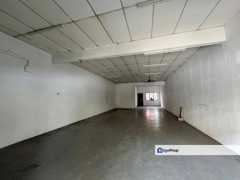 Ground Floor Shoplot Bayu Tinggi Klang near BukiT Tinggi for Rental