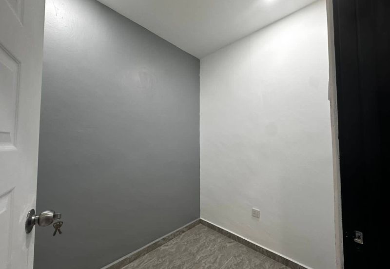 Taman Wangi (Tepi Sungai)