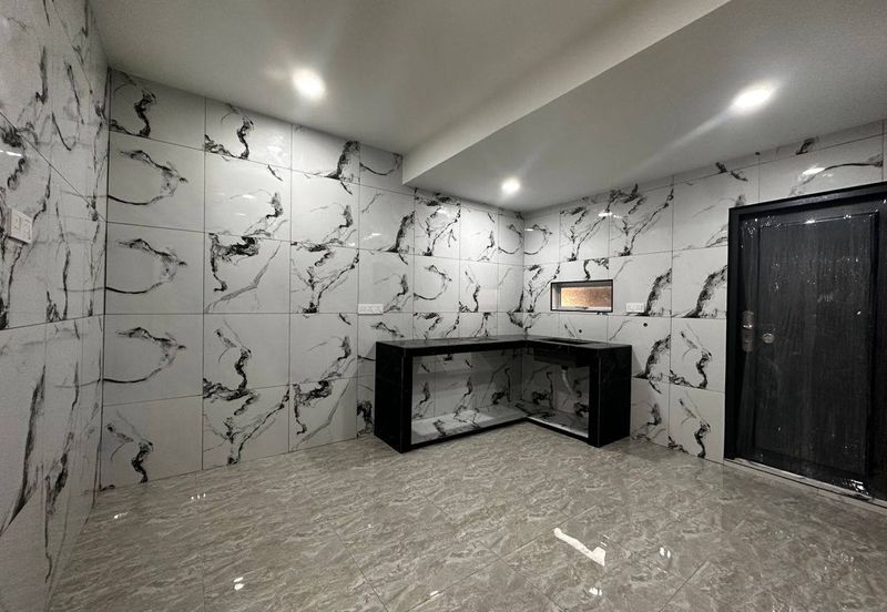 Taman Wangi (Tepi Sungai)