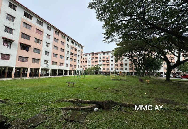 Flat PKNS, Seksyen 7