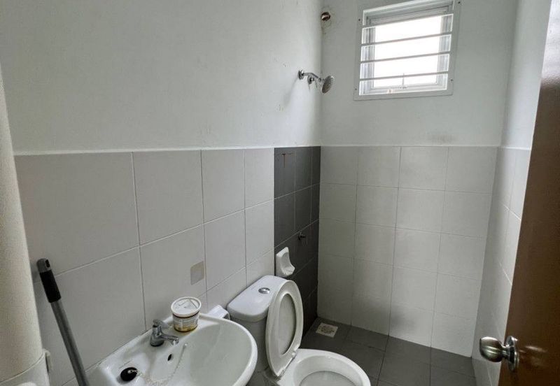 Asteria Apartment @ Bandar ParkLand