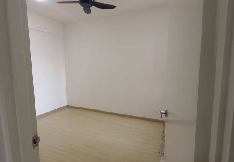 Gravit8 @ Klang South