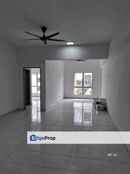 Partially Furnished Trifolia Apartment behind Kampung Jawa Nsk Klang R, Selangor, Klang