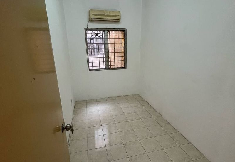 Bayu Villa Apartment, Bayu Perdana