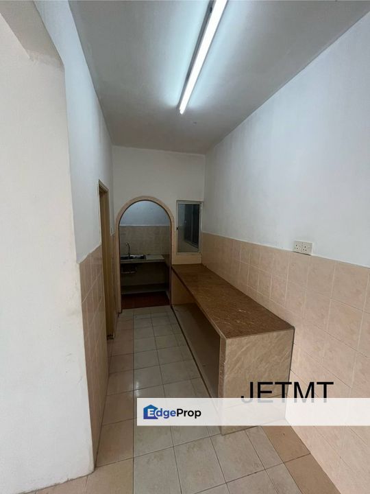 Near Htar Hospital Bayu Villa Apartment Klang Bukit Tinggi, Selangor, Klang