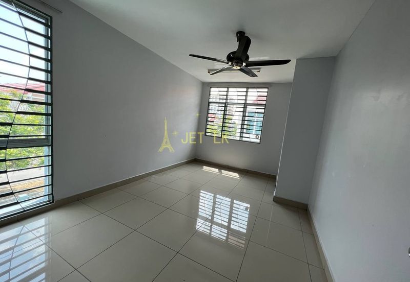 Taman Ehsan Jaya, Pendamaran