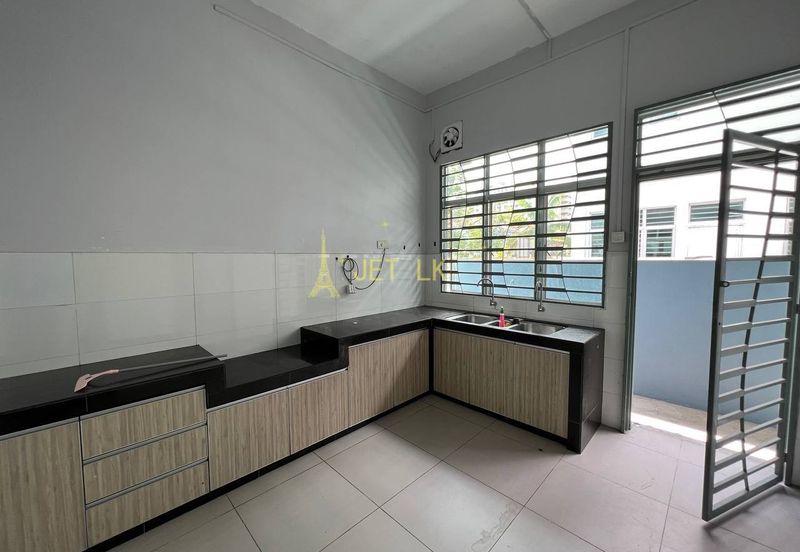 Taman Ehsan Jaya, Pendamaran