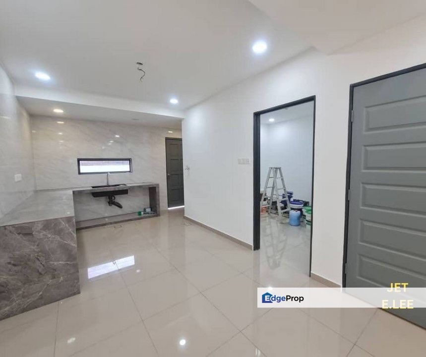 Renovated Kampung Jawa Klang Taman Desa Latania 2 Storey House Sell, Selangor, Klang