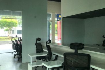 Laman Seri Business Park