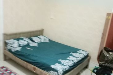 Renovated & Extend. Facing OPEN‼️  Single Storey 22x75 Taman Gadong Indah Sendayan