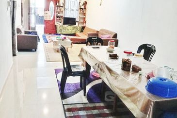 Renovated & Extend. Facing OPEN‼️  Single Storey 22x75 Taman Gadong Indah Sendayan