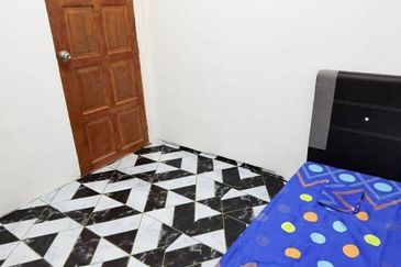 Ground Floor, End Lot,  Flat pendamar indah 2, Lebuh Damar Merah, Taman Pendamar Indah 2 Port Klang