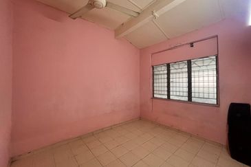 CHEAPEST! SINGLE STOREY TERRACE TAMAN CEMPAKASARI, KLANG