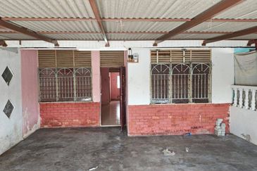 CHEAPEST! SINGLE STOREY TERRACE TAMAN CEMPAKASARI, KLANG