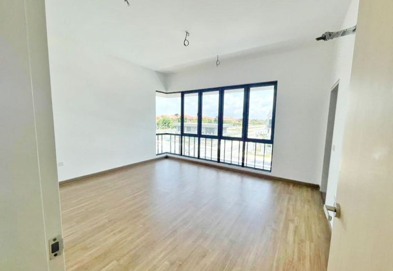  Corner Lot with Extra Big Land 38 Ft  2-STOREY LINK HOUSE KYRA 2 BANDAR BUKIT RAJA, KLANG