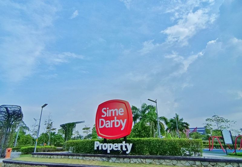  Corner Lot with Extra Big Land 38 Ft  2-STOREY LINK HOUSE KYRA 2 BANDAR BUKIT RAJA, KLANG