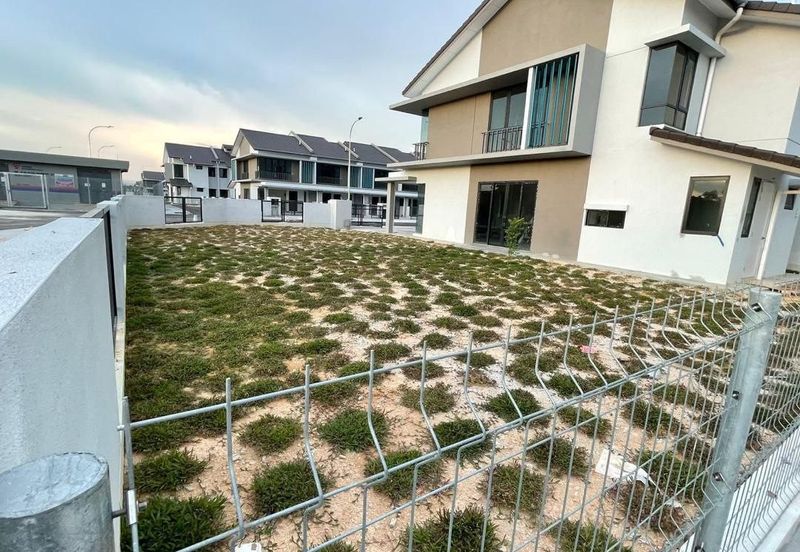  Corner Lot with Extra Big Land 38 Ft  2-STOREY LINK HOUSE KYRA 2 BANDAR BUKIT RAJA, KLANG