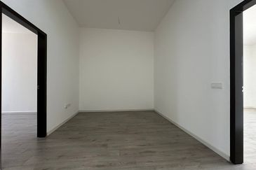 ‼️Brand New‼️ PALING MURAH ✅  Double Storey Terrace House at Nadira 1, Bandar Bukit Raja, Klang