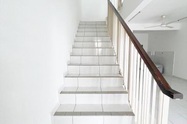 Double Storey Terrace House Intermediate Setia Permai 1 Setia Alam 