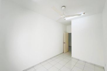 Double Storey Terrace House Intermediate Setia Permai 1 Setia Alam 