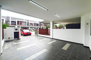 Double Storey Terrace House Intermediate Setia Permai 1 Setia Alam 
