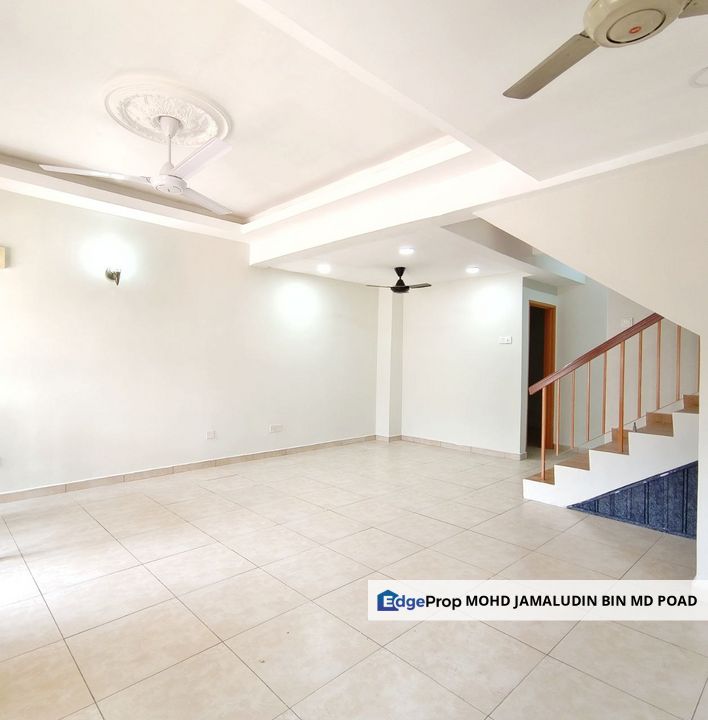 NEW REFURBISHED DOUBLE STOREY DESA ALAM, SEKSYEN U12, SHAH ALAM, SELANGOR., Selangor, Shah Alam