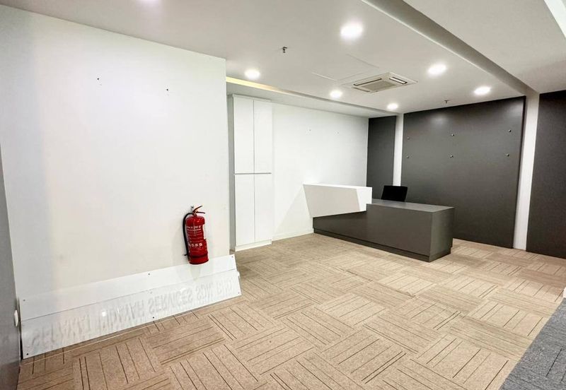 Office Lot Pusat Korporat Melawati, Taman Melawati, Kuala Lumpur For Sale!!!