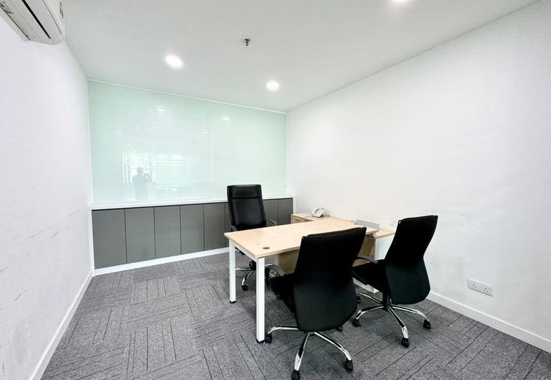 Office Lot Pusat Korporat Melawati, Taman Melawati, Kuala Lumpur For Sale!!!