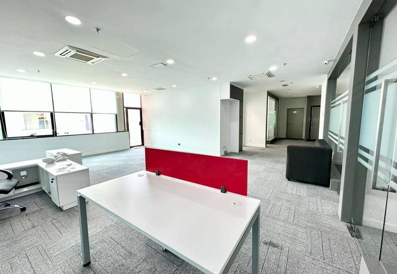 Office Lot Pusat Korporat Melawati, Taman Melawati, Kuala Lumpur For Sale!!!