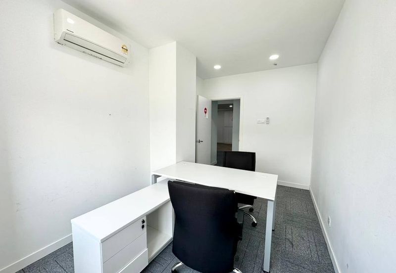 Office Lot Pusat Korporat Melawati, Taman Melawati, Kuala Lumpur For Sale!!!