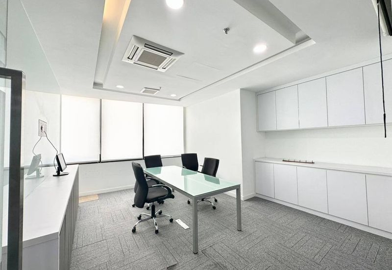 Office Lot Pusat Korporat Melawati, Taman Melawati, Kuala Lumpur For Sale!!!