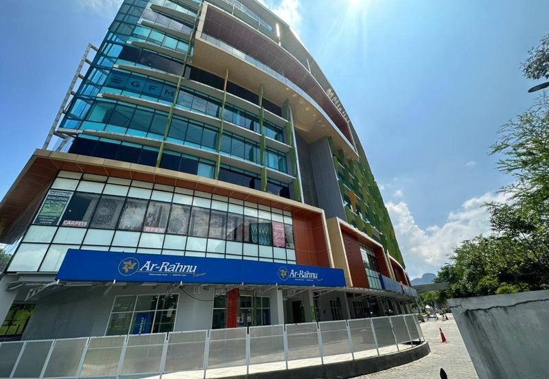 Office Lot Pusat Korporat Melawati, Taman Melawati, Kuala Lumpur For Sale!!!
