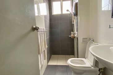 Mutiara Anggerik Residence Seksyen 15, Shah Alam