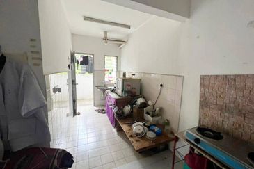 Danau Seri Apartments