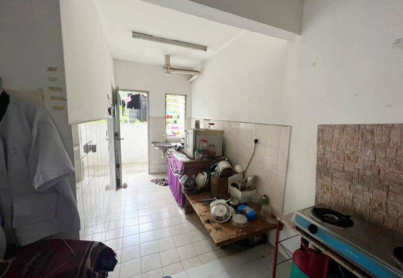 Danau Seri Apartments