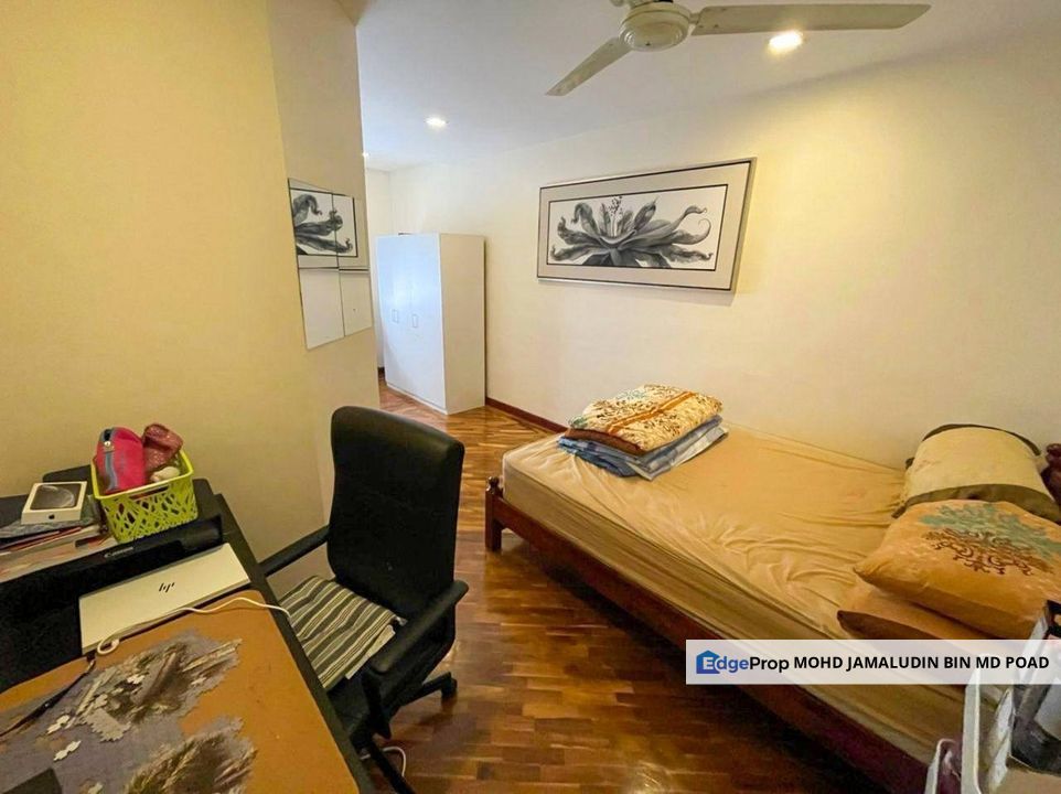 Double Storey Terrace Aman 1, Seksyen U5 Subang Bestari, Selangor, Shah Alam