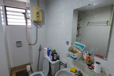 Bayu Tasik Condominium