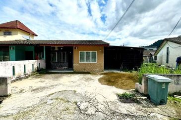 Single Storey Endlot Taman Bukit Nanding, Hulu Langat