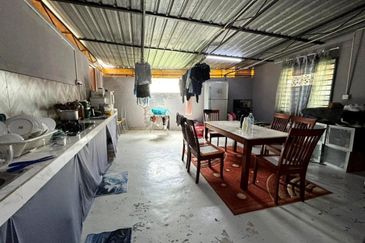 Single Storey Endlot Taman Bukit Nanding, Hulu Langat