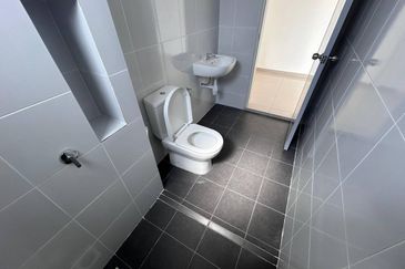 Townhouse Upper Floor Eco Grandeur Co-Home Regent Garden, Bandar Puncak Alam