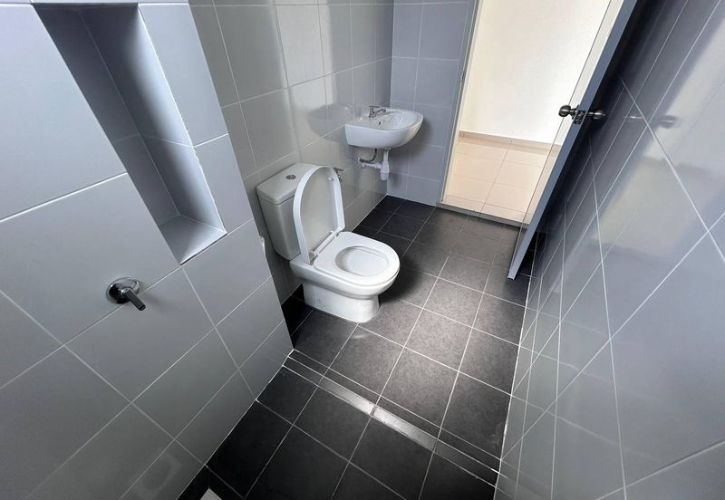 Townhouse Upper Floor Eco Grandeur Co-Home Regent Garden, Bandar Puncak Alam