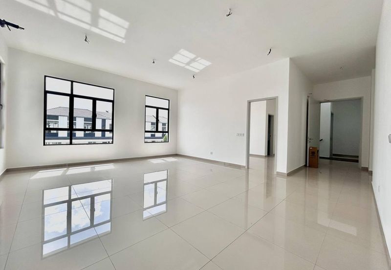 Townhouse Upper Floor Eco Grandeur Co-Home Regent Garden, Bandar Puncak Alam