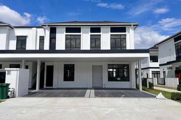 Townhouse Upper Floor Eco Grandeur Co-Home Regent Garden, Bandar Puncak Alam
