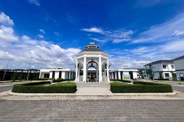 Townhouse Upper Floor Eco Grandeur Co-Home Regent Garden, Bandar Puncak Alam